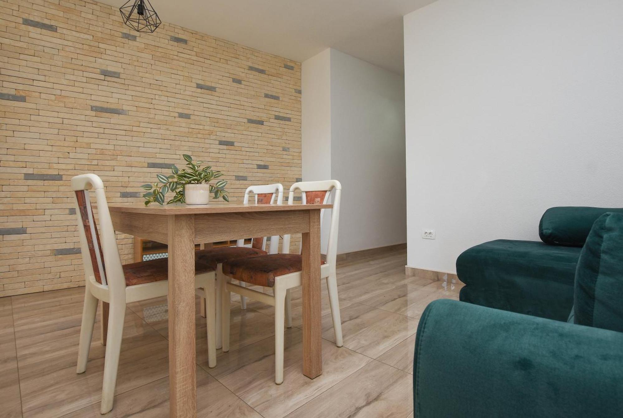 Appartamento Relax 1 Pakoštane Esterno foto